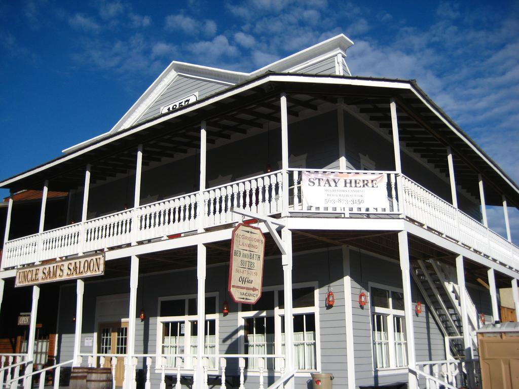 Hotel Backwoods Bed And Bath McGregor Esterno foto