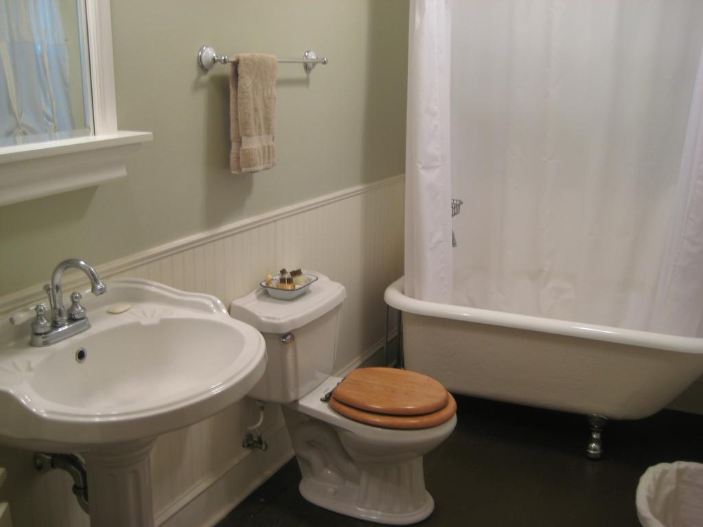 Hotel Backwoods Bed And Bath McGregor Esterno foto