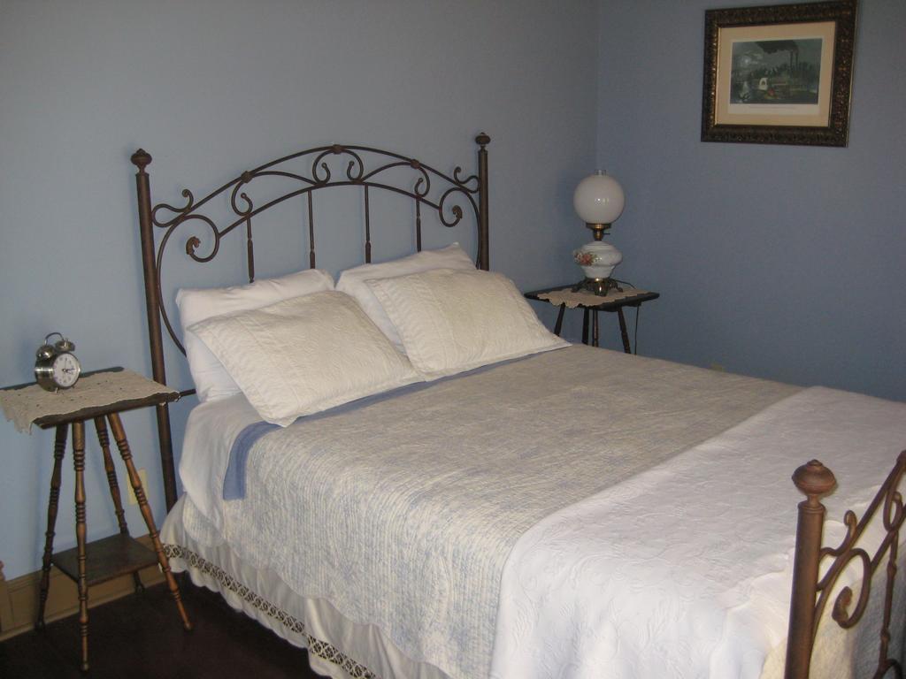 Hotel Backwoods Bed And Bath McGregor Esterno foto